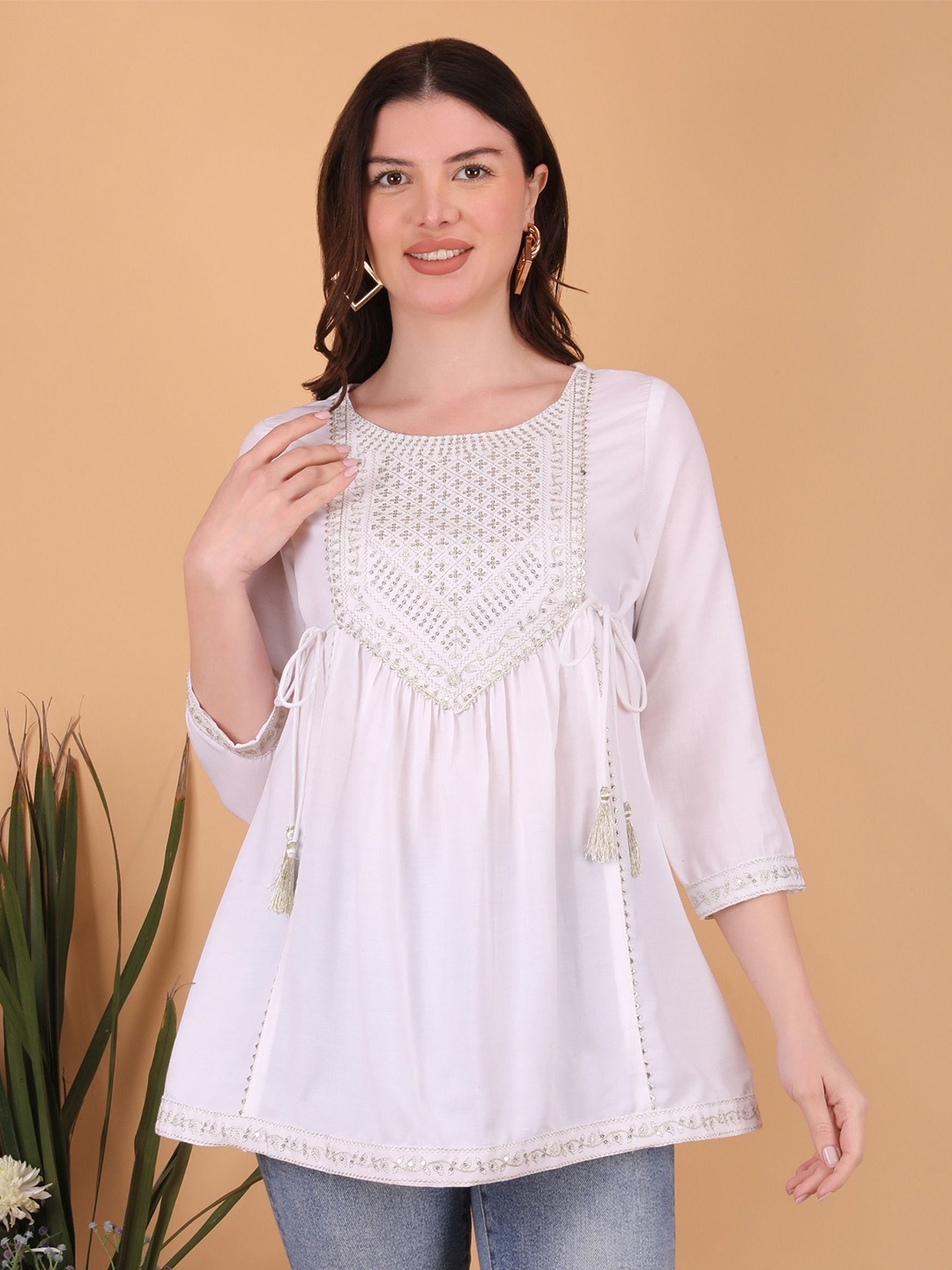 

ROYAL DESIGN Women Zari Sequin Embroidred Tunic, White