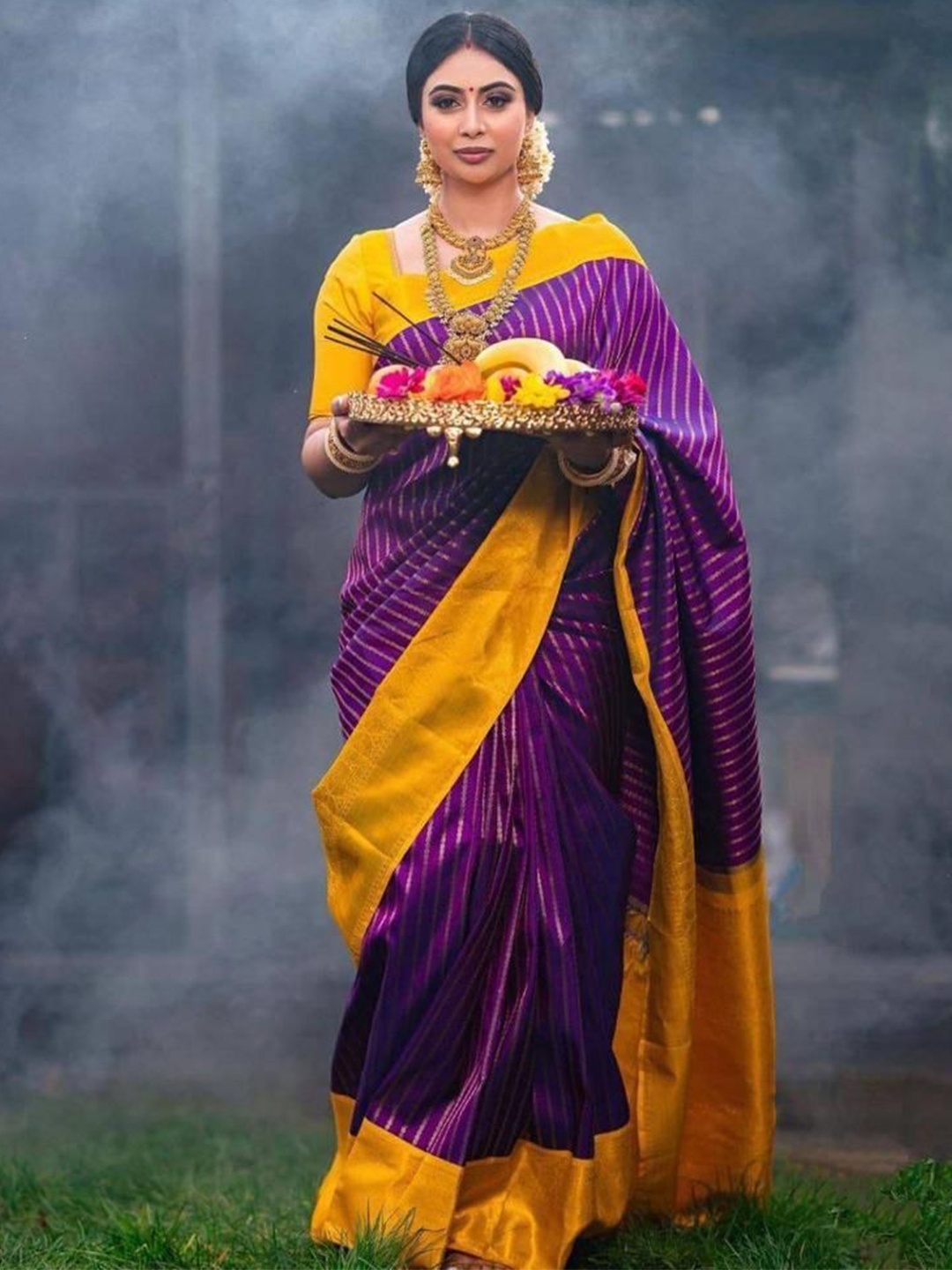 

KALINI Ethnic Motifs Woven Design Zari Banarasi Saree, Magenta