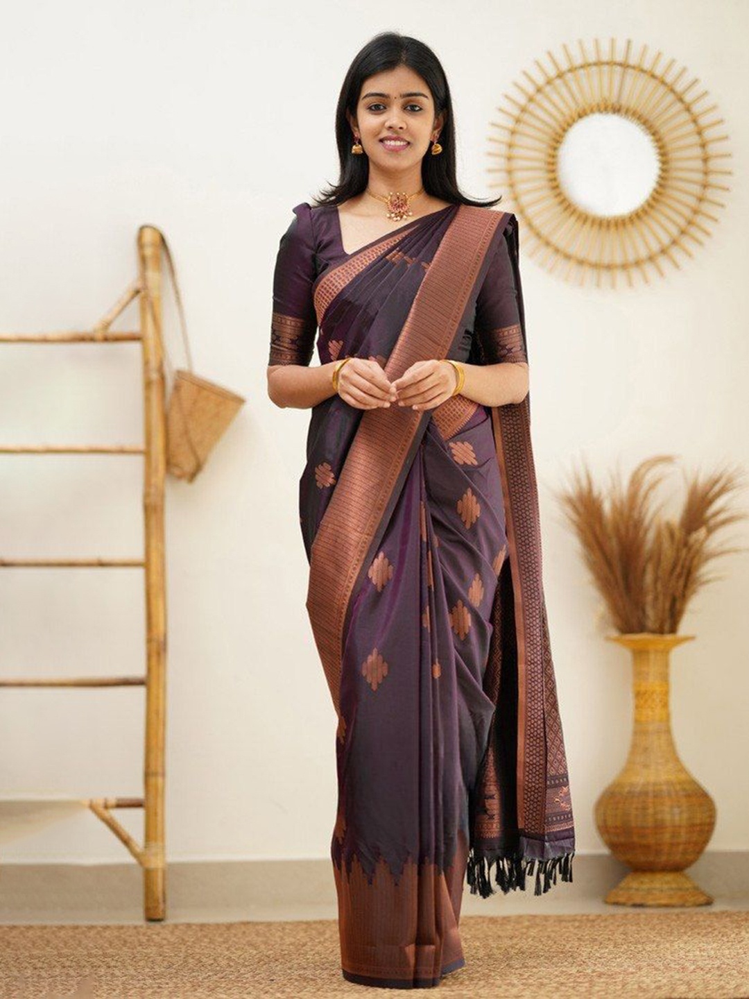 

KALINI Ethnic Motifs Zari Silk Blend Banarasi Saree, Magenta