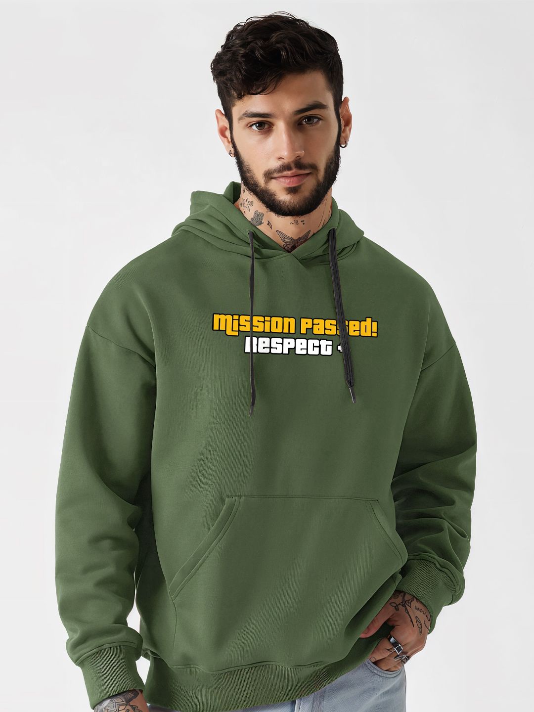 

Crazymonk Men Printed Hooded Sweatshirt, Olive