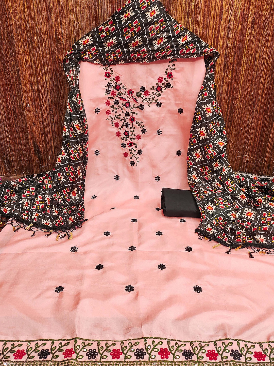 

MANVAA Floral Embroidered Sequinned Cotton Unstitched Dress Material, Peach