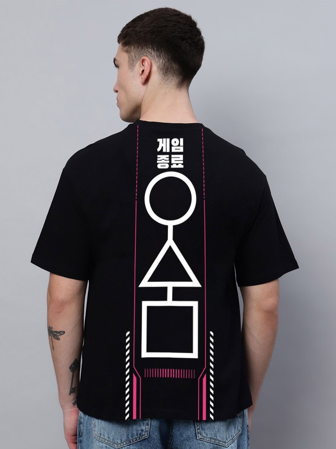 Free Authority Men Squid Game Printed Cotton Round Neck Oversized T-shirt, Black