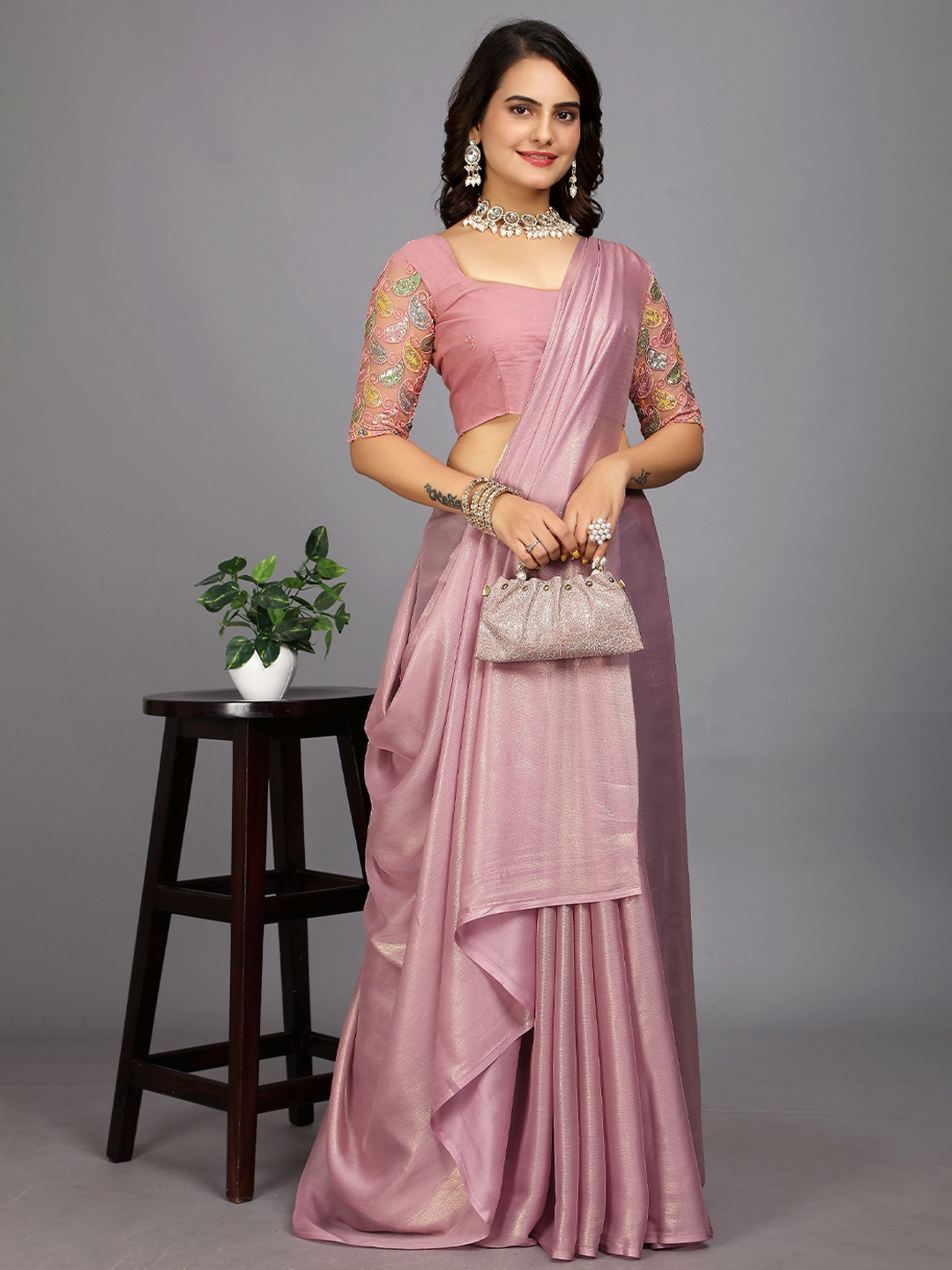

Rhey Solid Saree with Embroidered Work Blouse, Pink