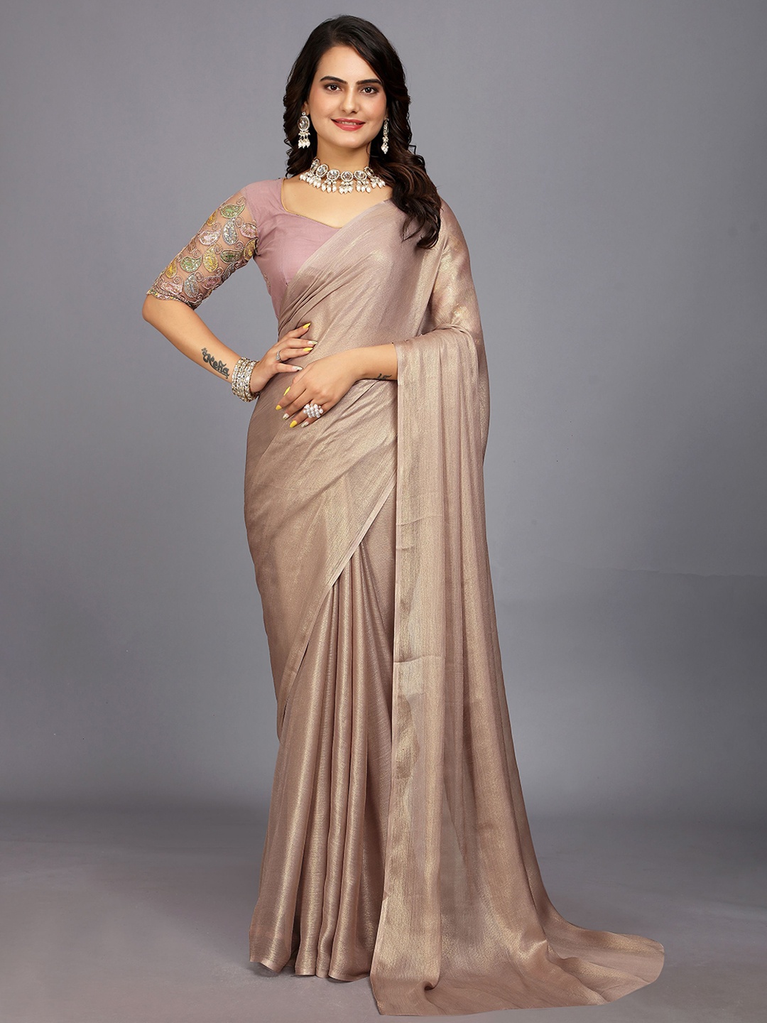 

Rhey Women Embellished Saree, Brown