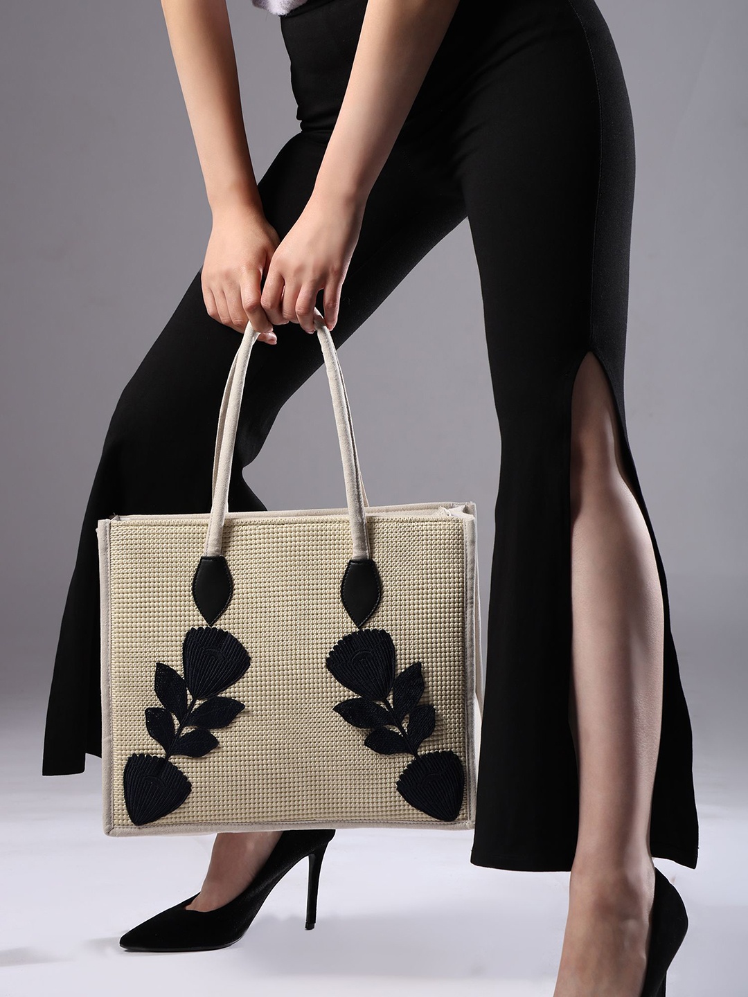 

ENSAC Women Textured Shopper Tote Bag, Beige