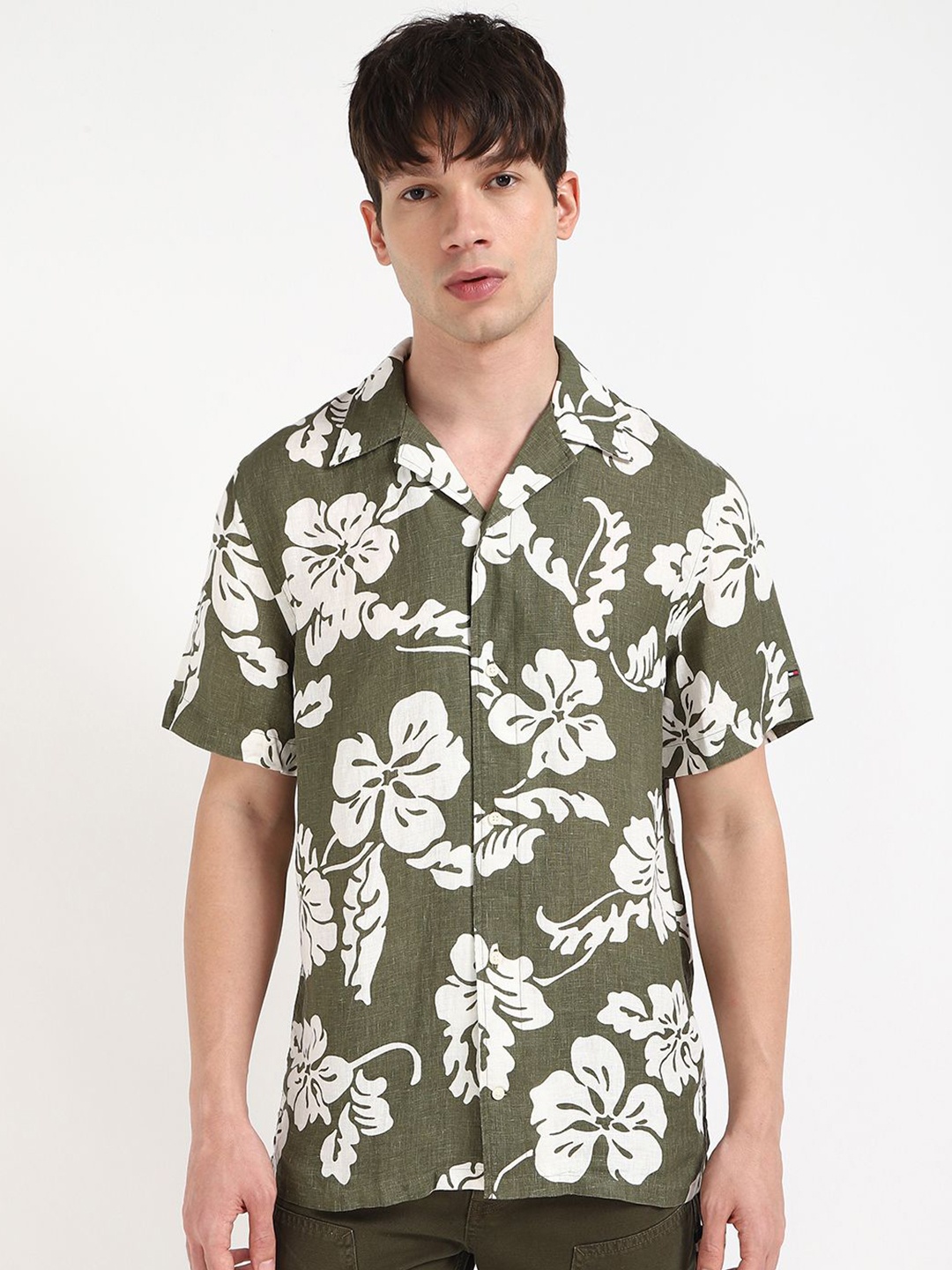 

Tommy Hilfiger Men Cuban Collar Floral Printed Linen Casual Shirt, Green