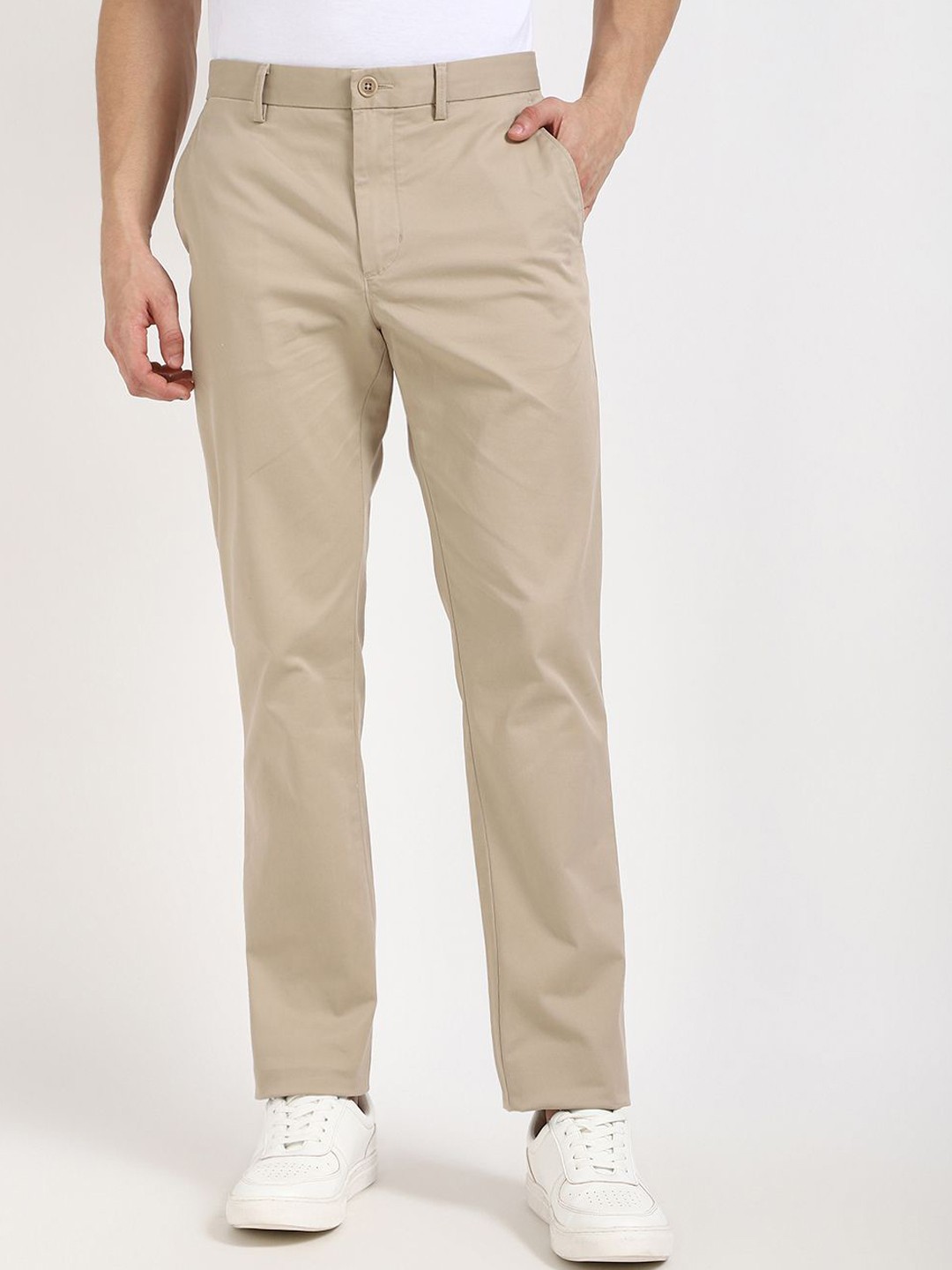 

Tommy Hilfiger Men Regular Fit Trousers, Beige