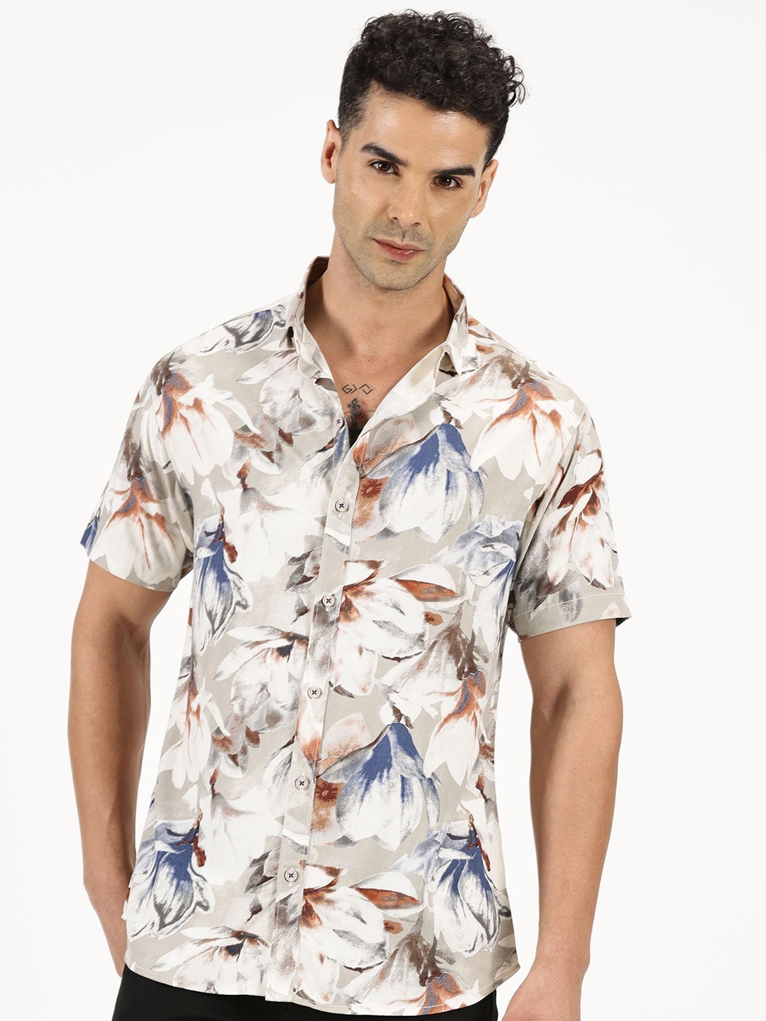 

RAVINIK Men Classic Spread Collar Floral Printed Cotton Casual Shirt, Beige