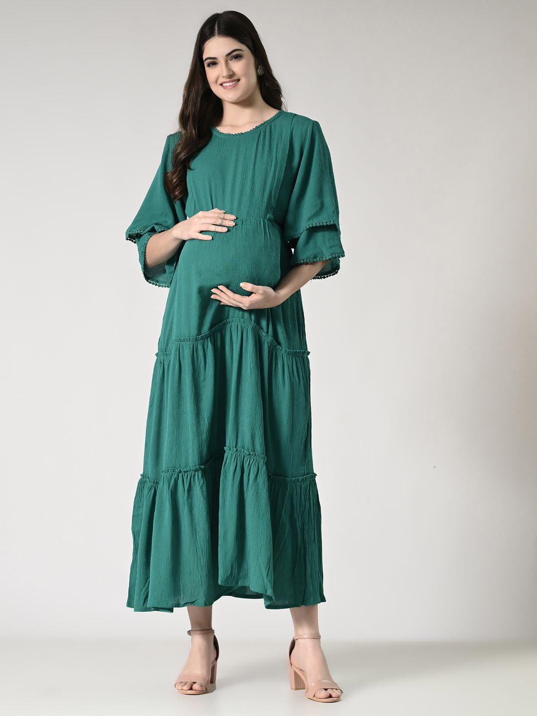 

Aaruvi Ruchi Verma Women Maternity Tiered Flared Sleeves Fit and Flare Dress, Green