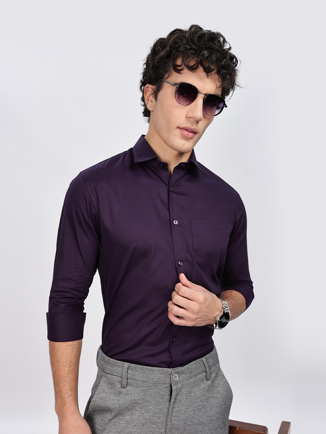 

BRUTTLYN Men Classic Spread Collar Solid Cotton Casual Shirt, Burgundy