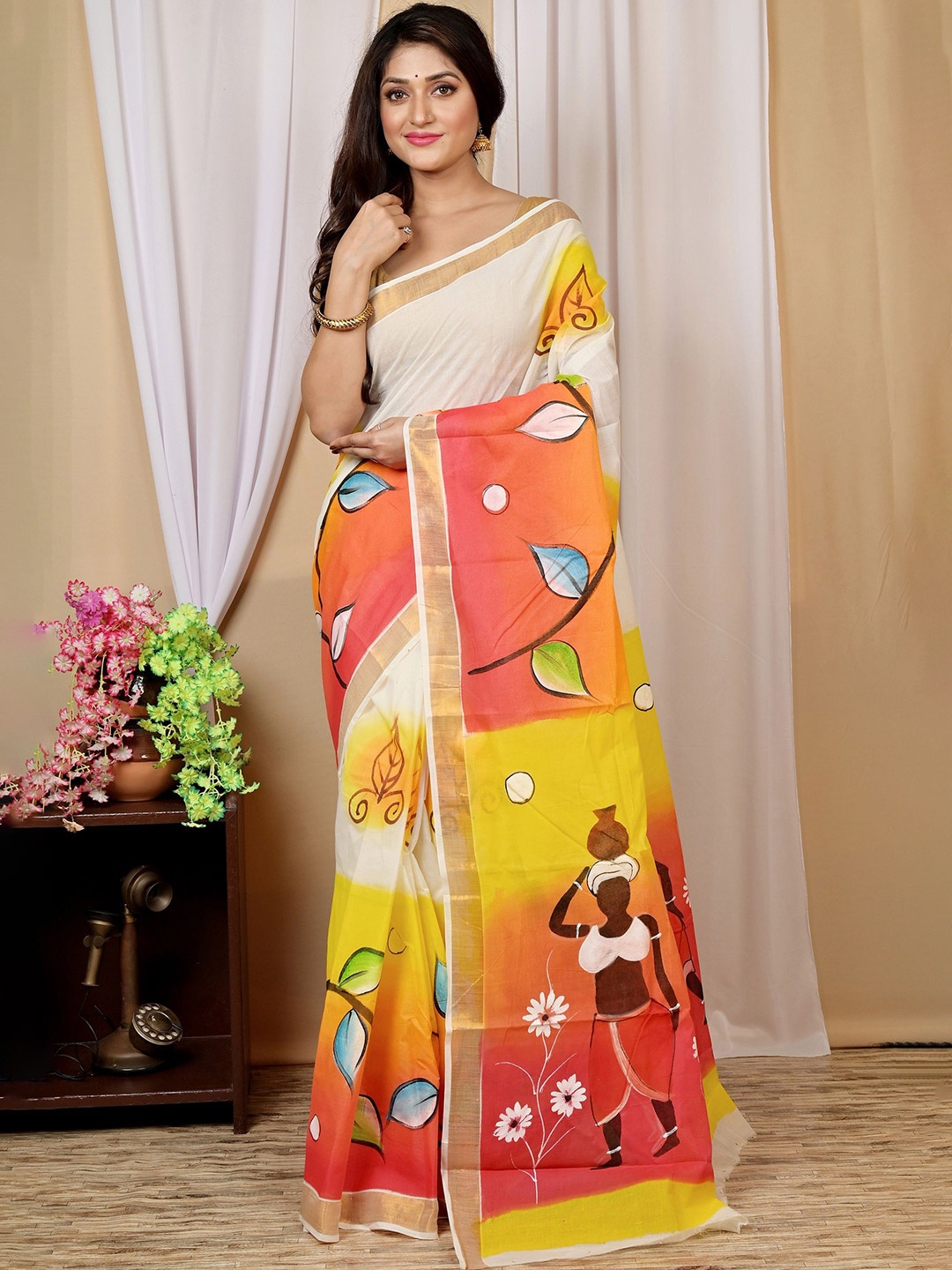 

DipDiya Floral Handloom Taant Saree, White