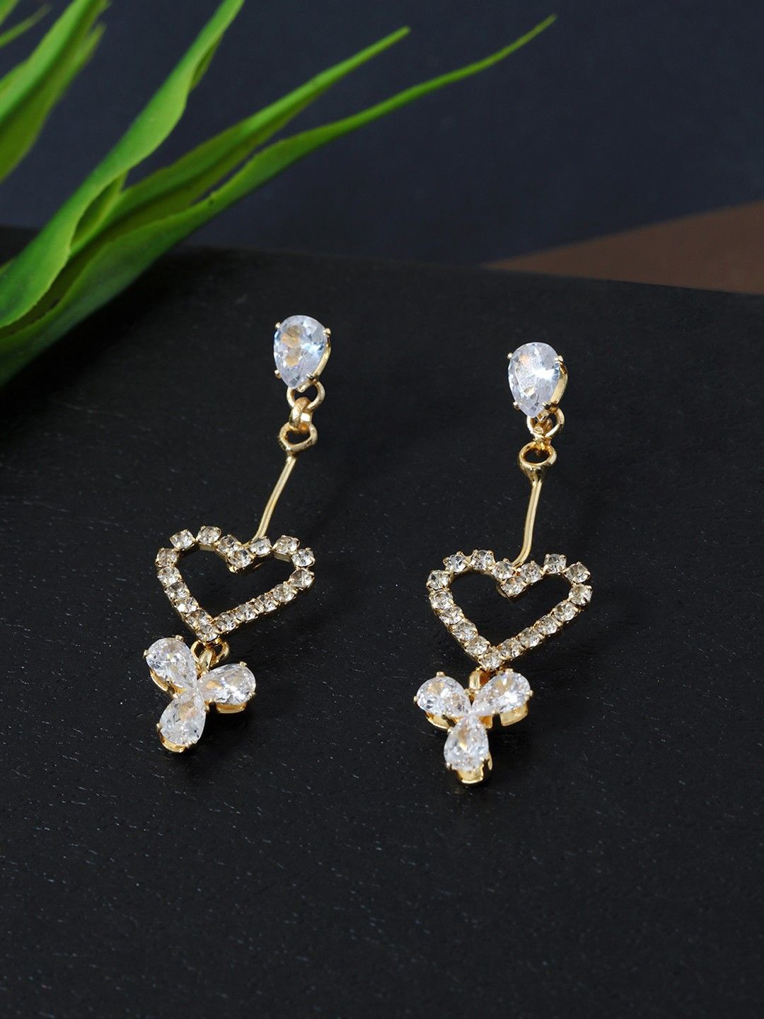 

DressBerry Gold-Plated Rhinestone Studded Heart Shaped Drop Earrings