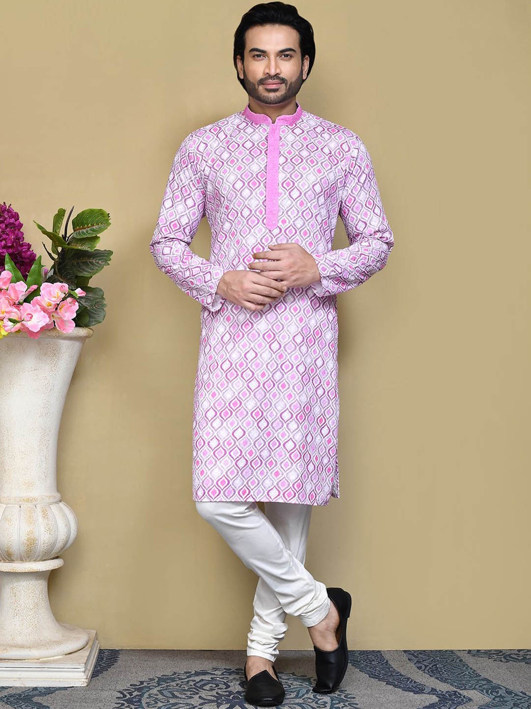 

RANAK Ethnic Motifs Printed Emroidered Cotton Mandarin Collar Straight Kurta, Pink