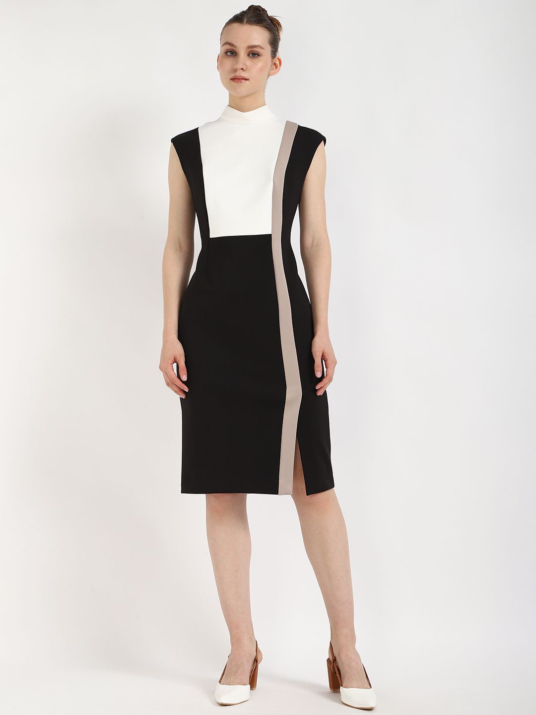 

Calvin Klein Jeans Colourblocked Bodycon Dress, Black