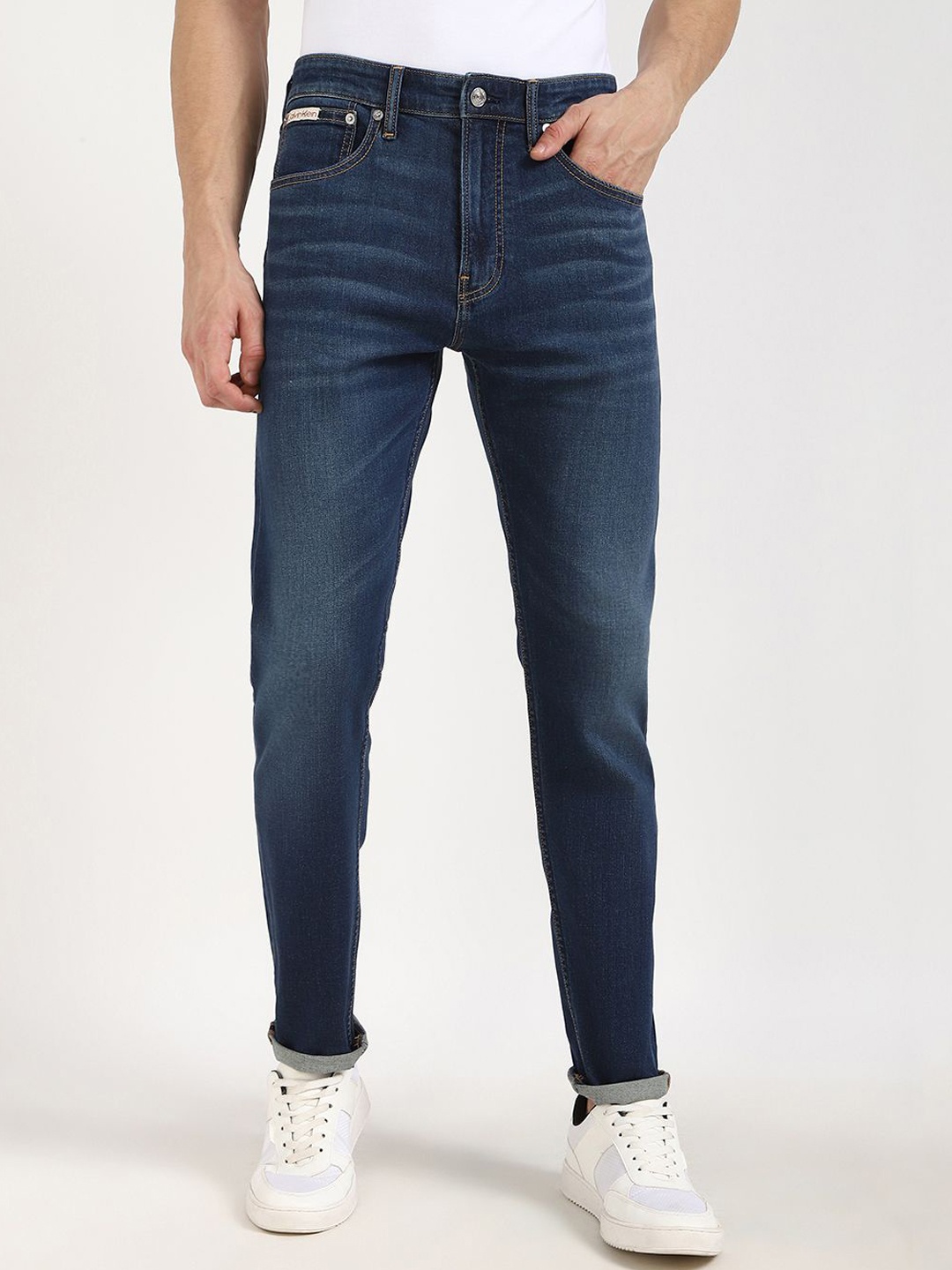 

Calvin Klein Jeans Men Tapered Fit Jeans, Blue