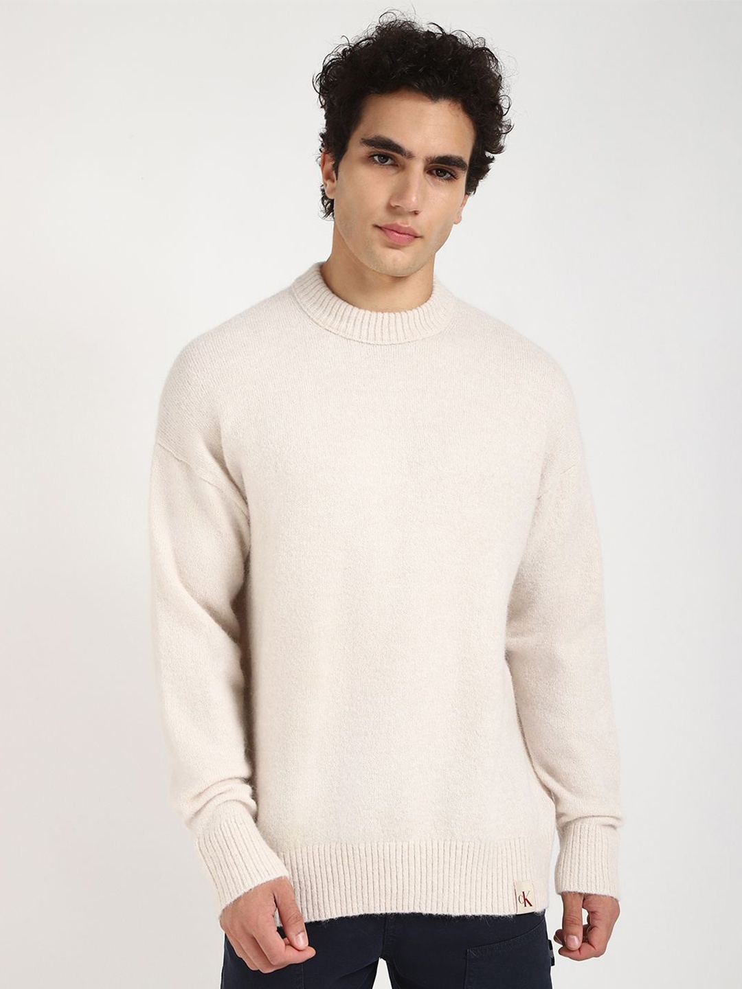 

Calvin Klein Jeans Men Round Neck Pullover, Off white