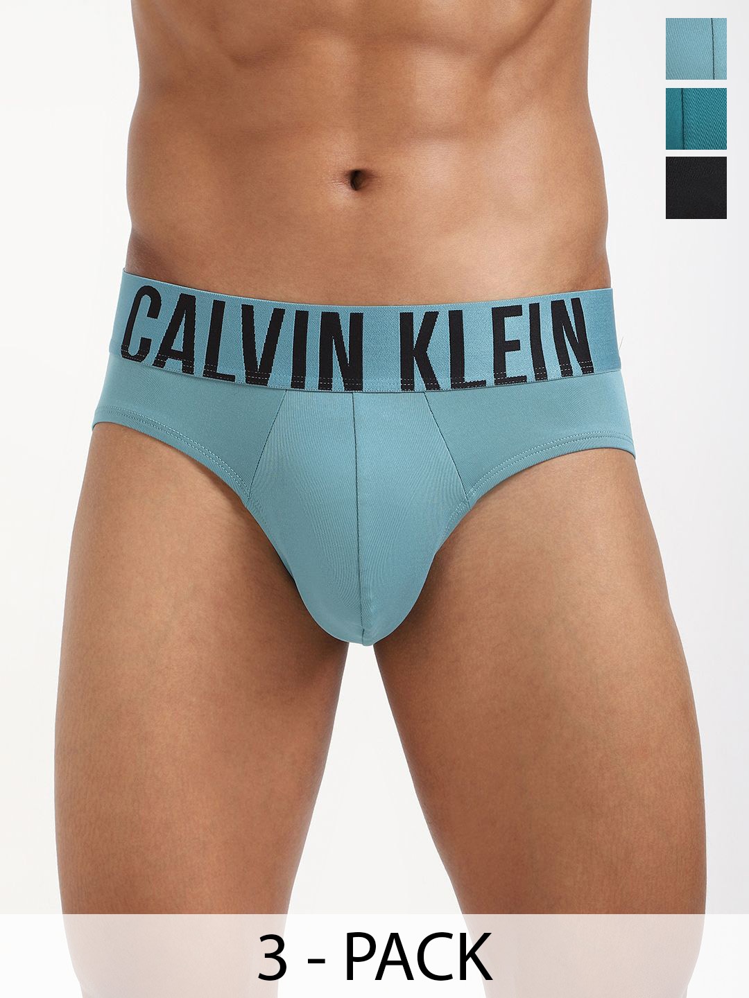 

Calvin Klein Underwear Men Pack Of 3 Mid Rise Basic Briefs NB3610928, Black