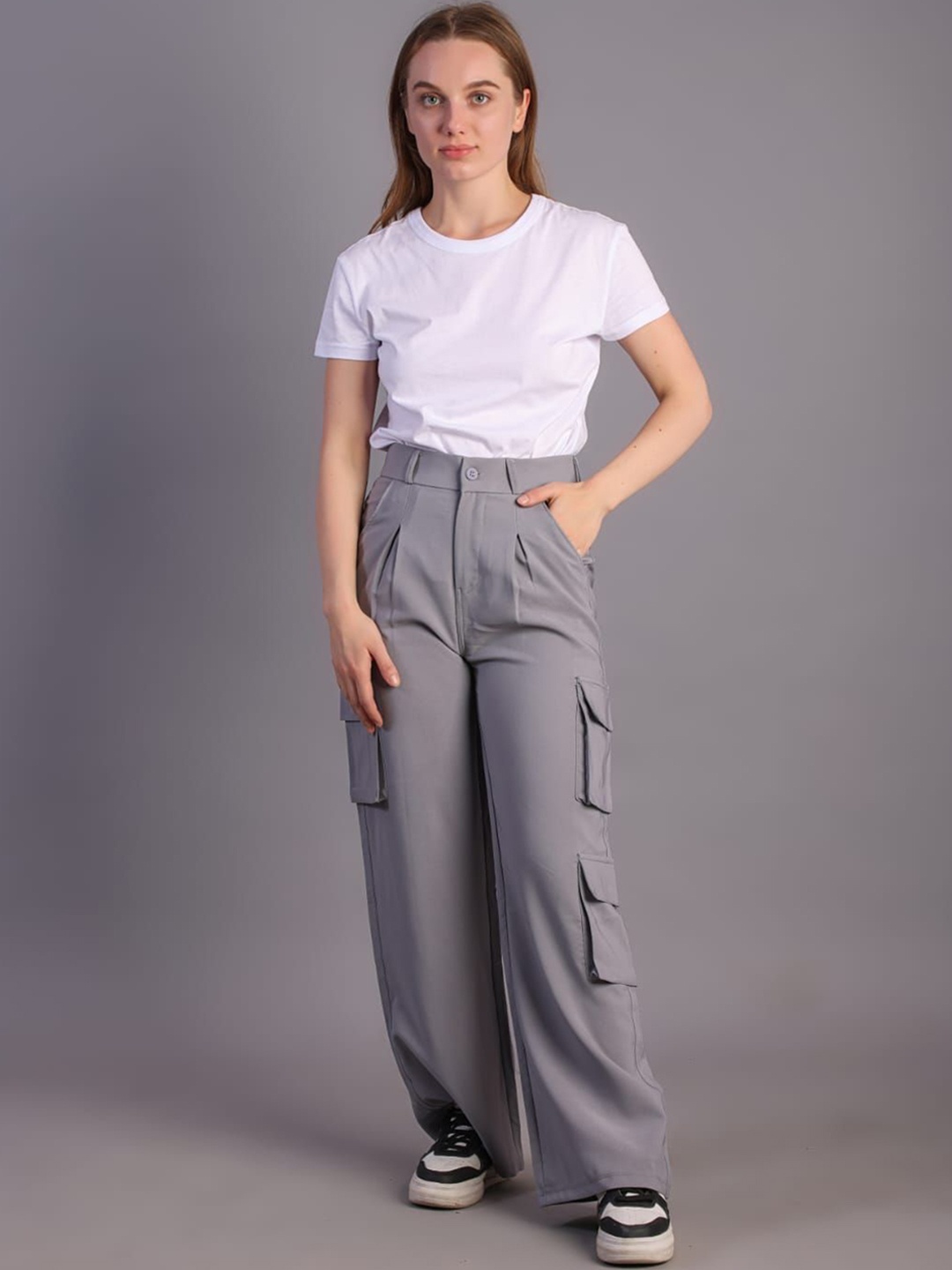 

HIGH BUY Women Relaxed Loose Fit High-Rise Pleated Cargos, Grey melange