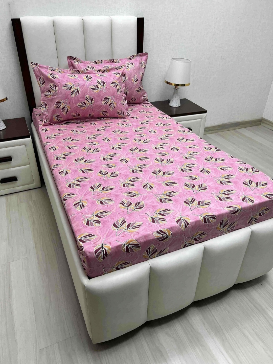 

Pure Decor Cotton Single Bed Size Bedsheet With 2 Pillow Covers 1.73m X 2.36m, Pink