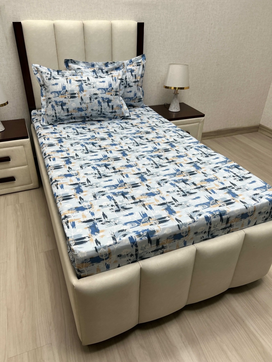 

Pure Decor Cotton Single Size Bedsheet With 2 Pillow Covers 1.73m X 2.36m, Blue