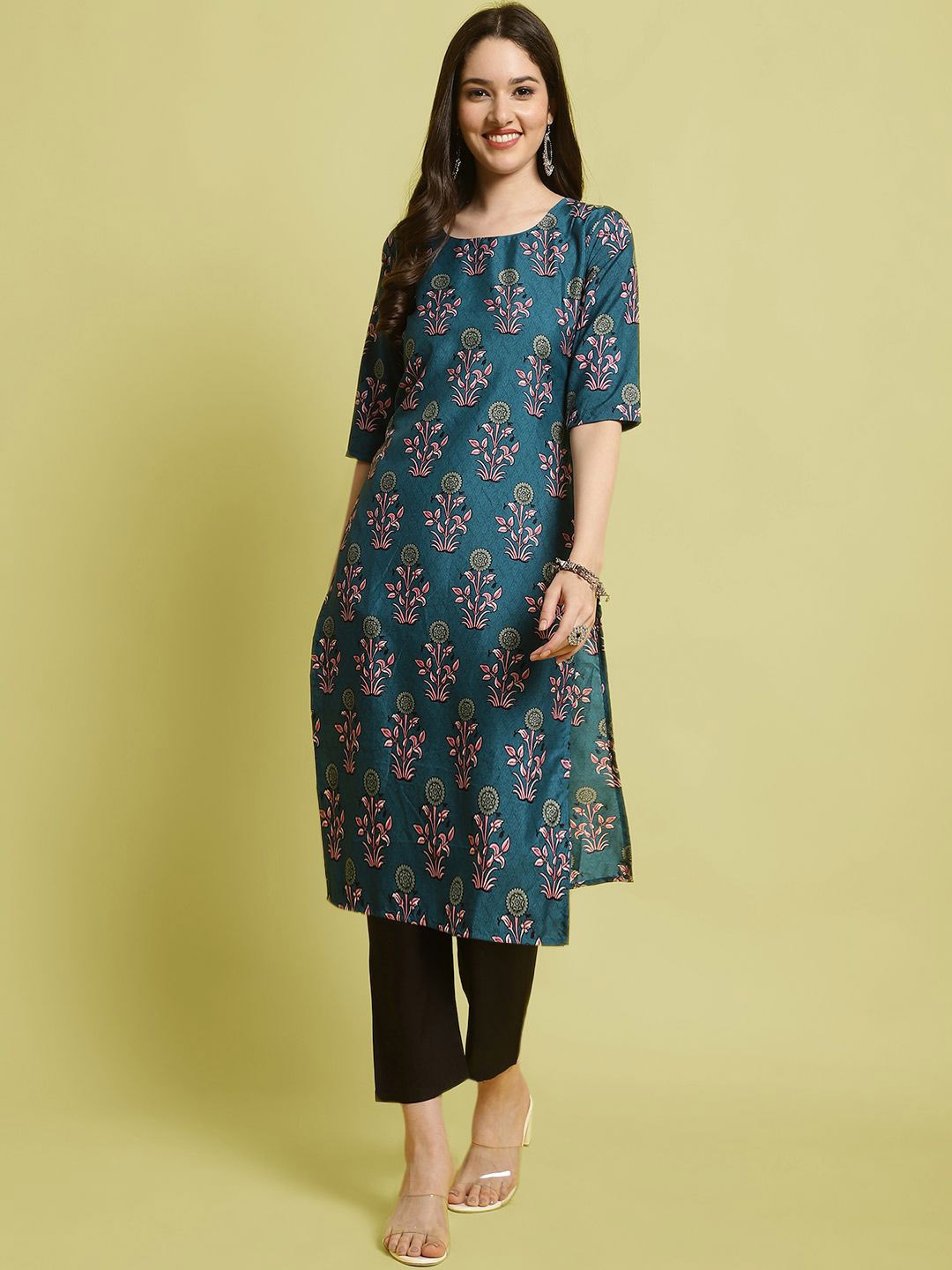 

7Threads Ethnic Motifs Printed Round Neck Kurta With Trousers, Blue