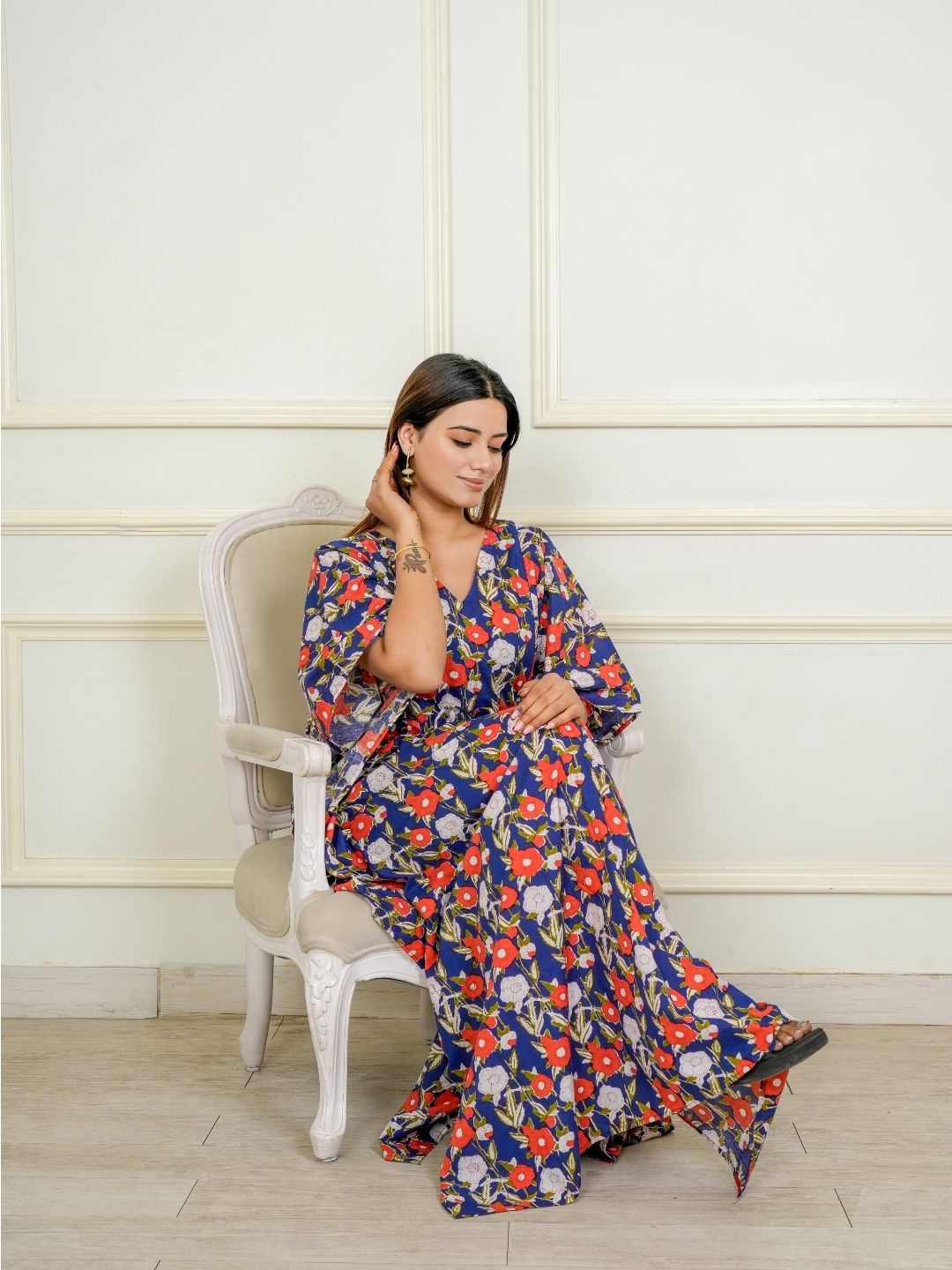 

MOTHERHOOD BY SNEHAL Women Floral Printed Maternity Cotton kaftan Dress, Navy blue