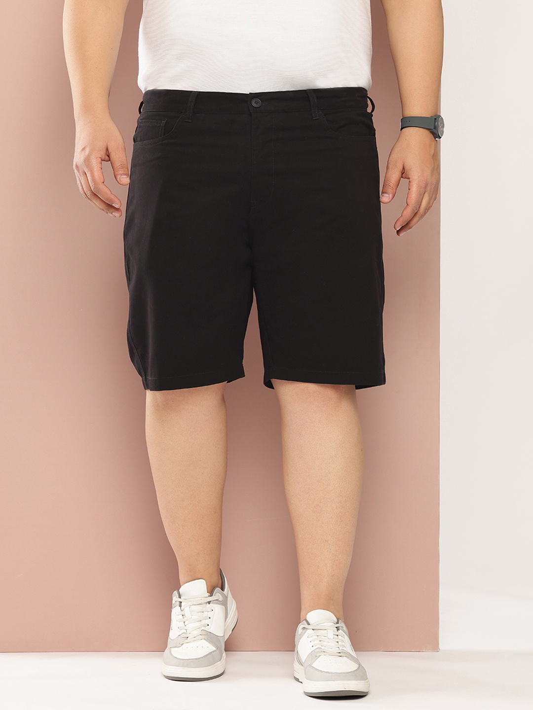 

Thomas Scott Men Solid Mid Rise Regular Fit Cotton Chino Shorts, Black