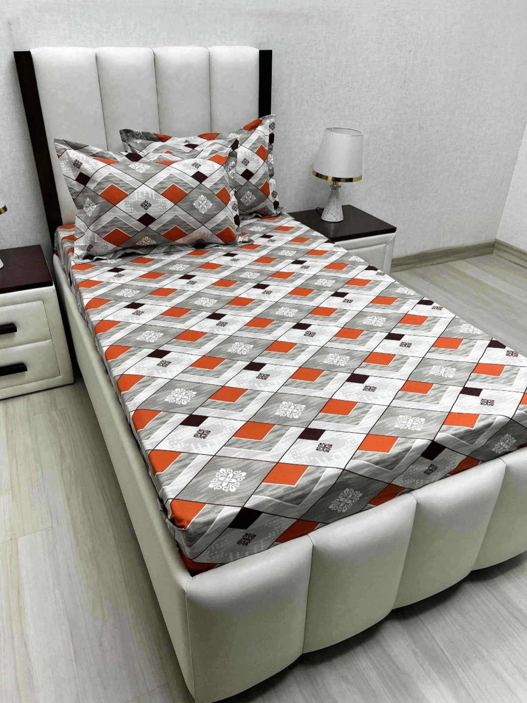 

Pure Decor Cotton Single Bed Size Bedsheet With 2 Pillow Covers 1.73m X 2.36m, Grey