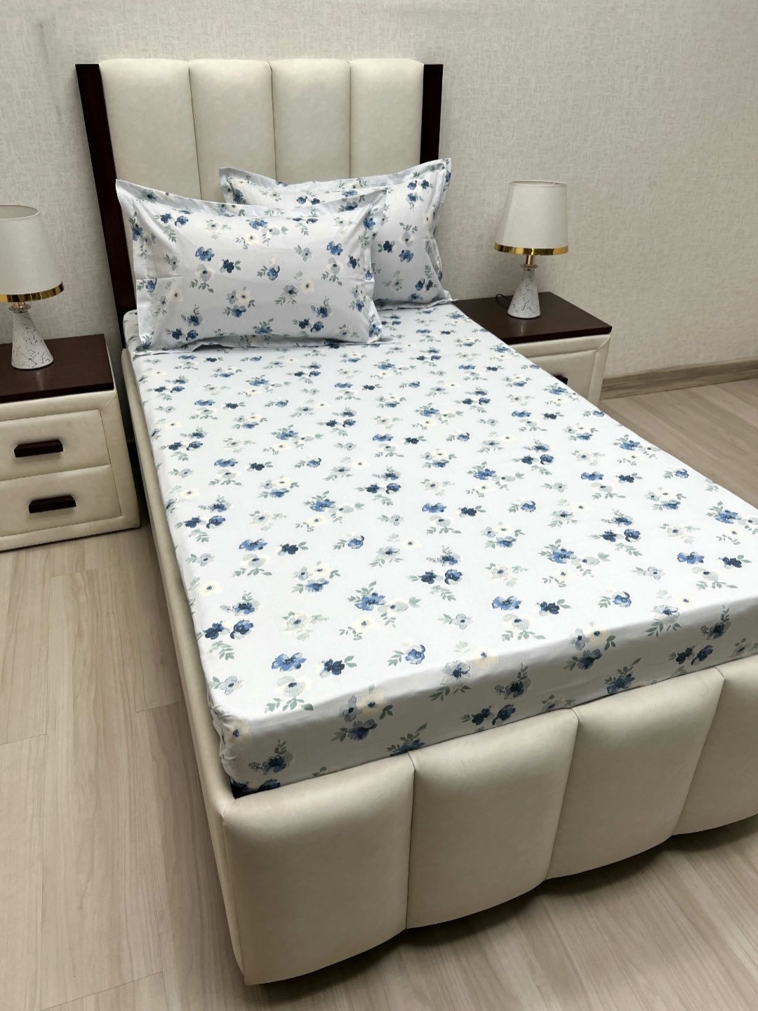 

Pure Decor Cotton Single Bed Size Bedsheet With 2 Pillow Covers 1.73m X 2.36m, White