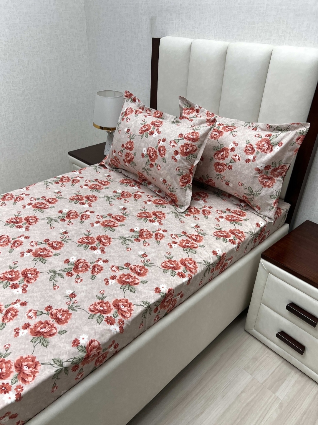 

Pure Decor Cotton Single Bed Size Bedsheet With 2 Pillow Covers 1.73m X 2.36m, Grey