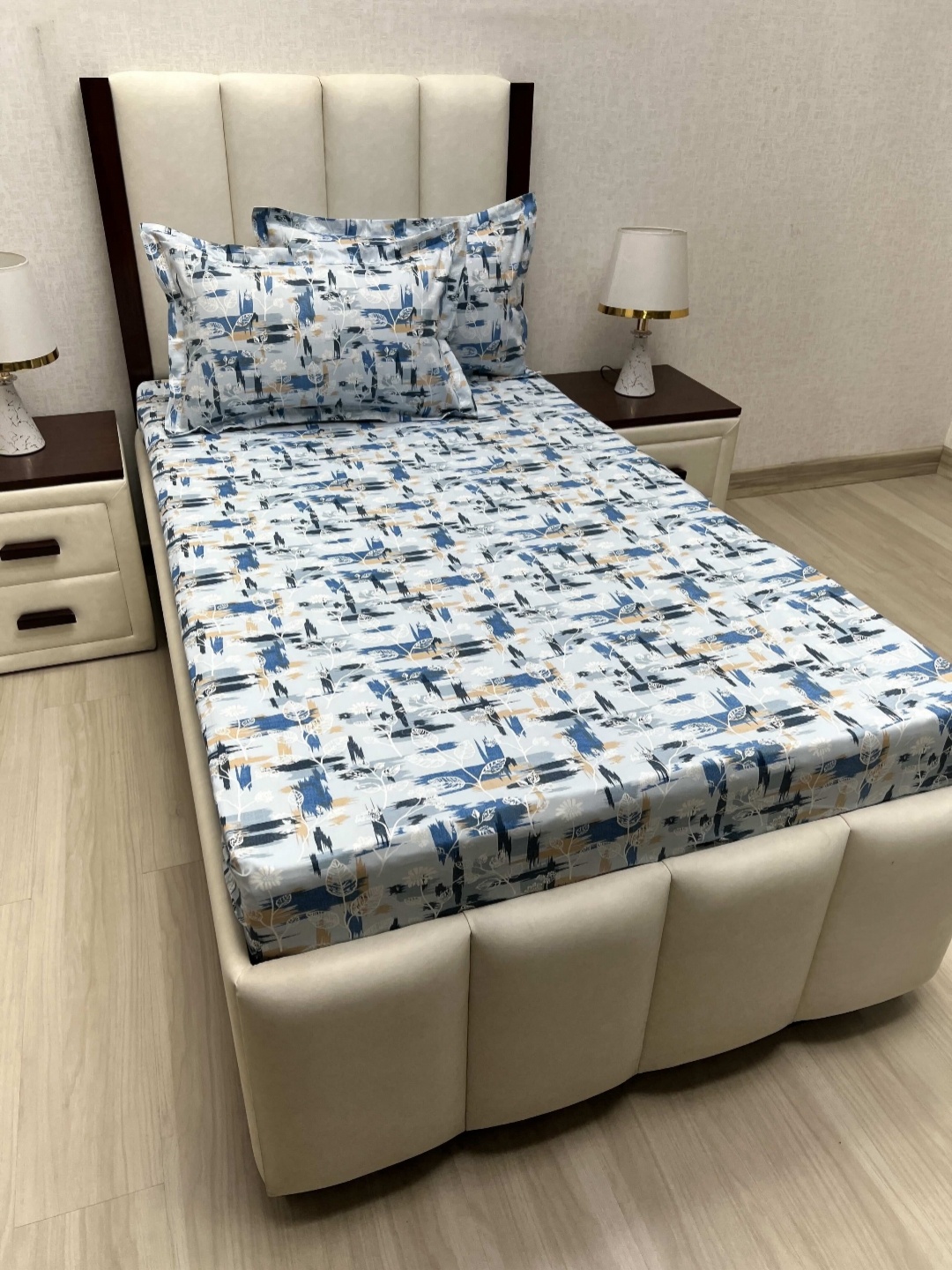 

Pure Decor Cotton Single Bed Size Bedsheet With 2 Pillow Covers 1.73m X 2.36m, Blue