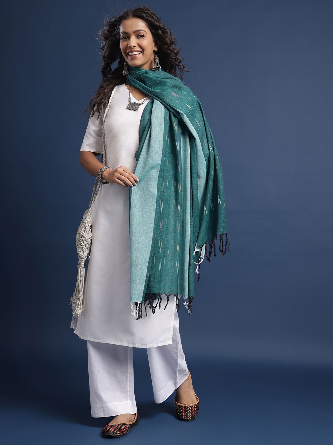 

Taavi Ikat Woven Design Pure Cotton Dupatta, Green