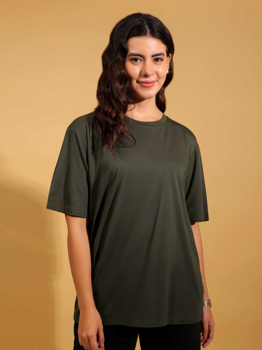 

BEOM Women Solid Round Neck Cotton T-shirt, Olive