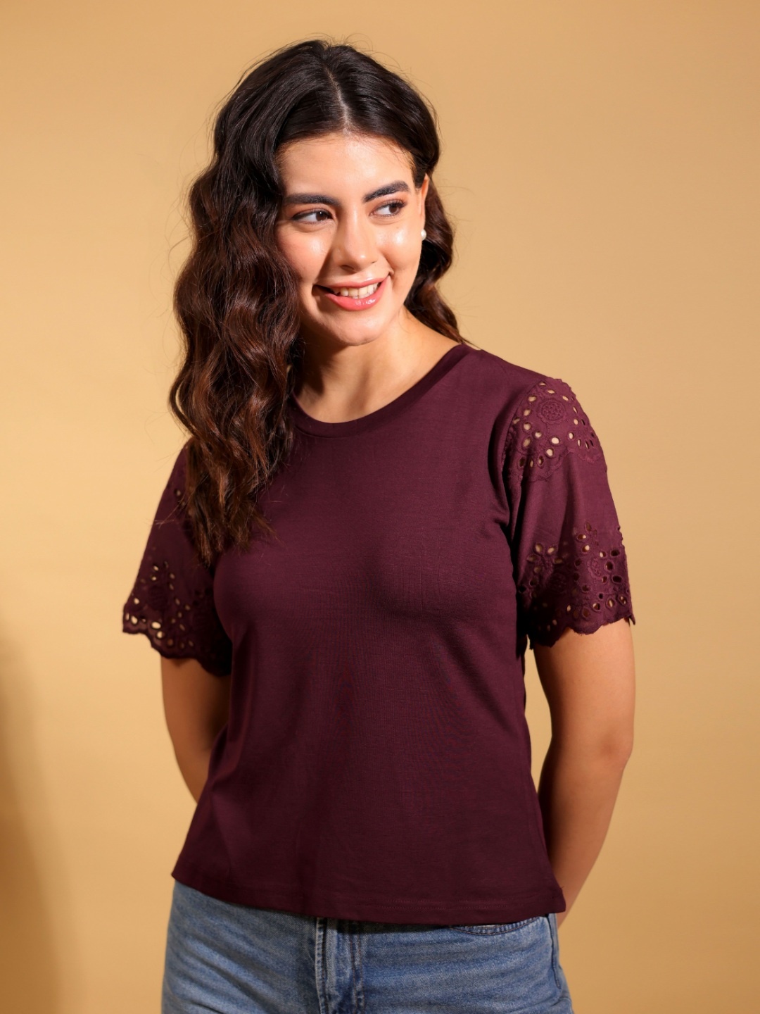 

BEOM Women Solid Round Neck Cotton T-shirt, Burgundy