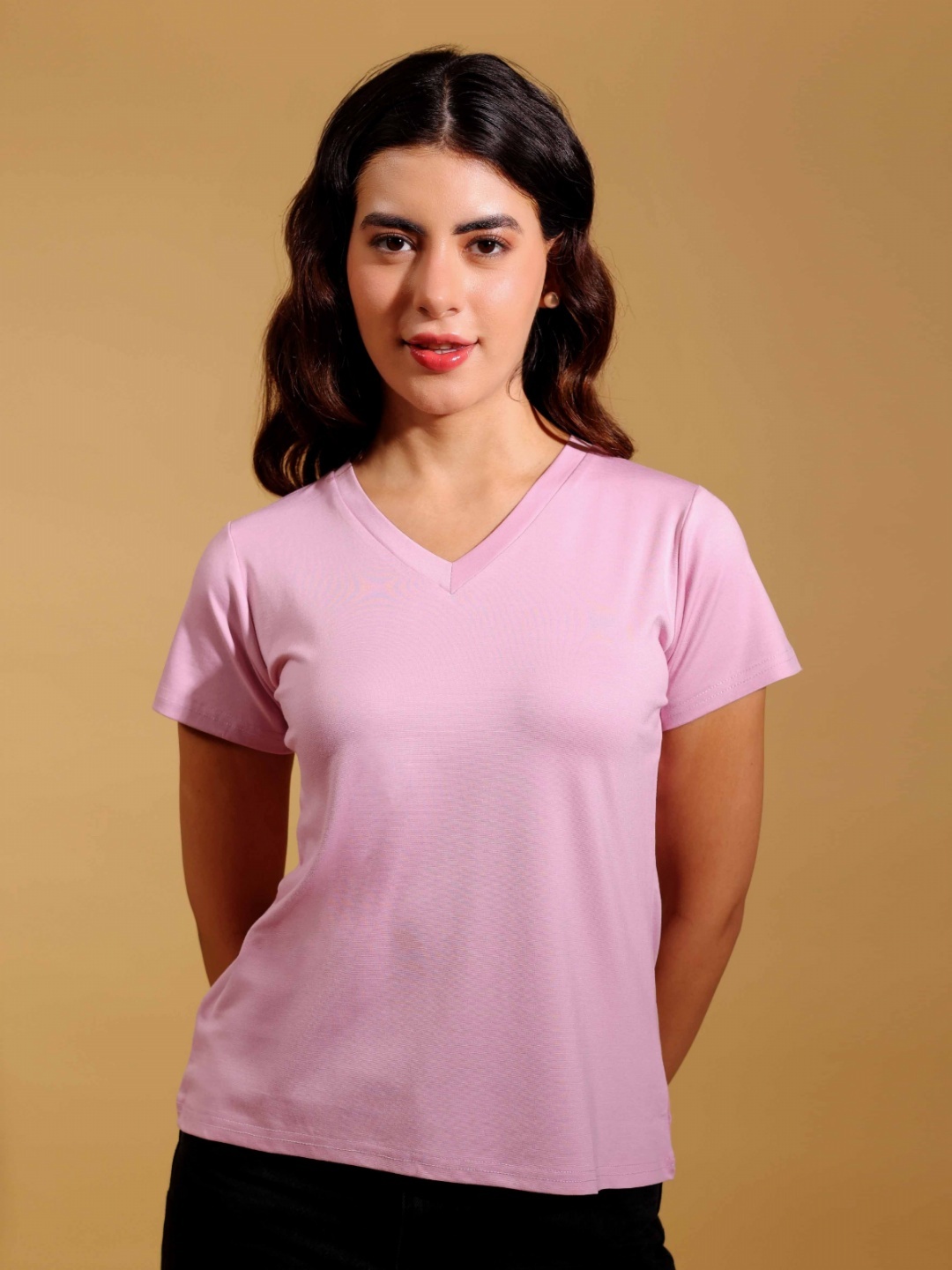 

BEOM Women Solid V-Neck Cotton T-shirt, Lavender
