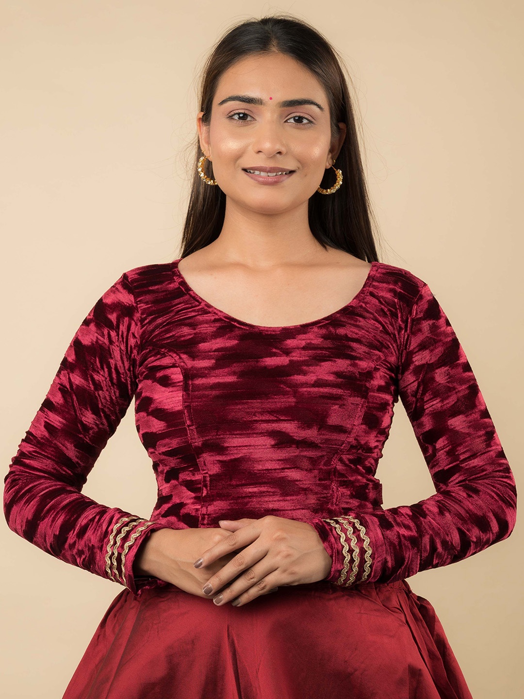 

Bindigasm's Advi Self Design Stretchable Saree Blouse, Burgundy
