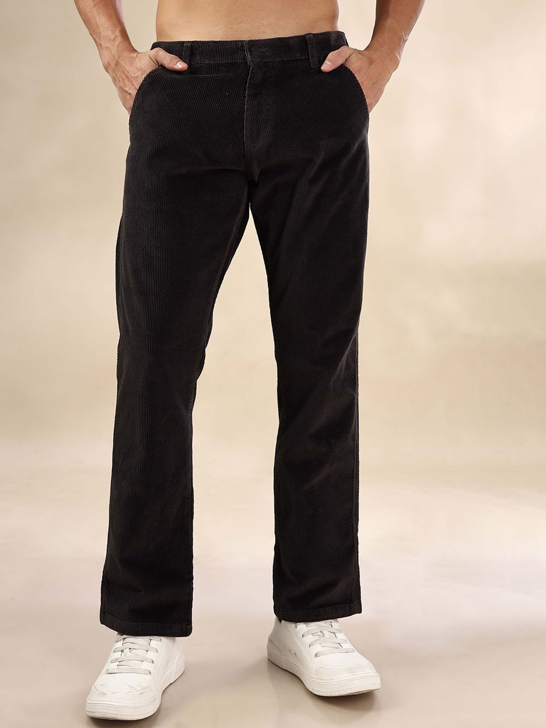 

HERE&NOW Men Straight Fit Mid-Rise Low Distress Jeans, Grey