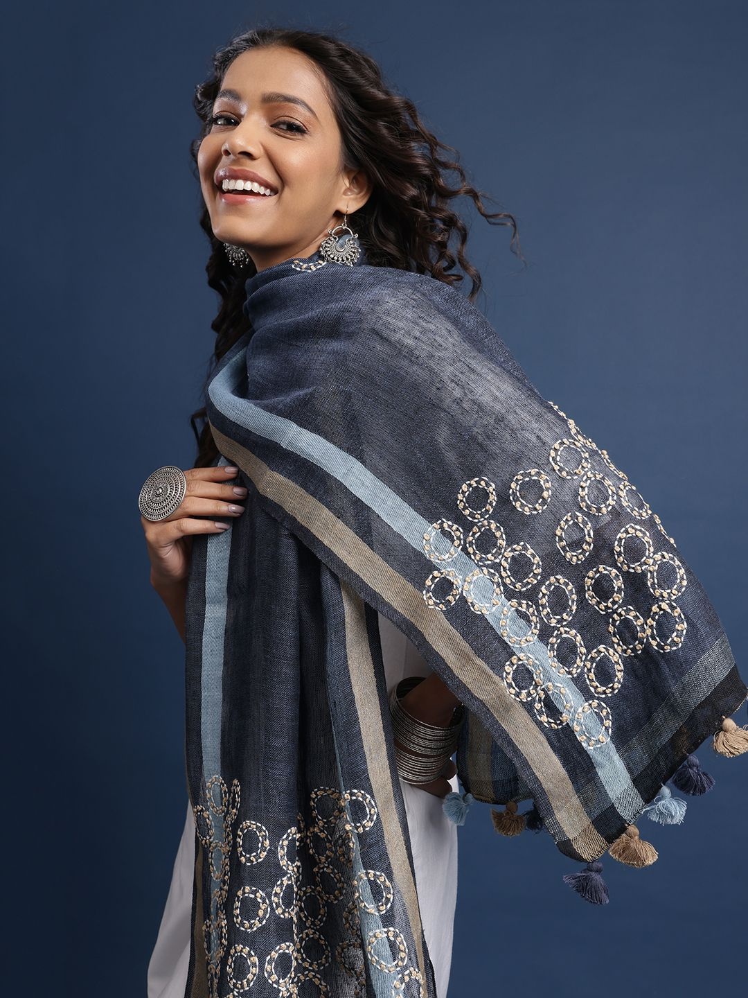 

Taavi Women Floral Kantha Work Cotton Stole with Tasselled Border, Blue