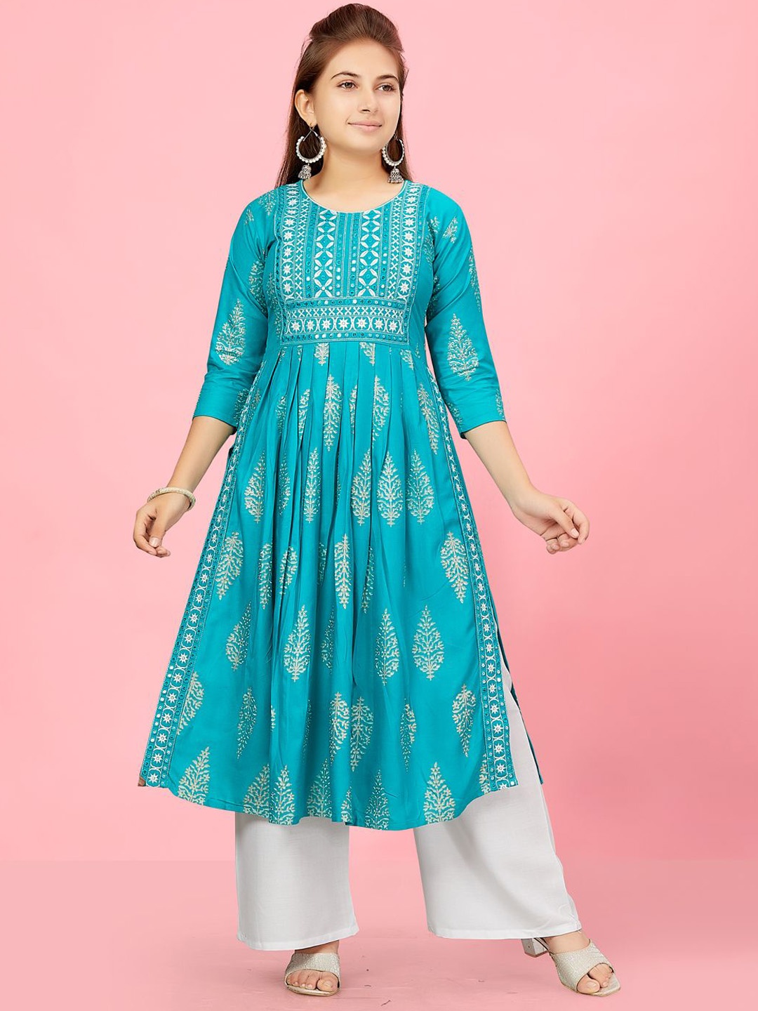 

Sangria Girls Ethnic Motifs Printed Mirror Work Cotton A-Line Kurta, Sea green