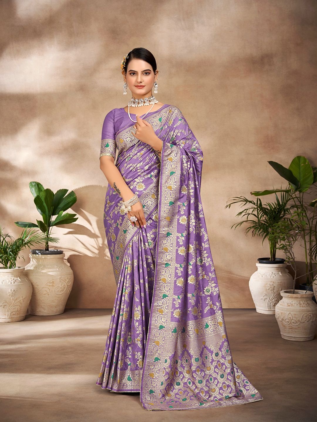 

Aagiri Woven Design Zari Banarasi Saree, Lavender