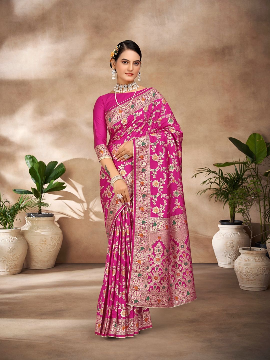 

Aagiri Woven Design Zari Banarasi Saree, Pink