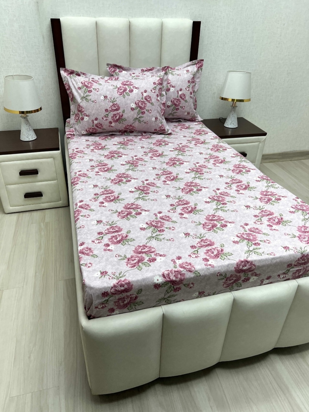 

Pure Decor Cotton Single Bed Size Bedsheet With 2 Pillow Covers 1.73m X 2.36m, Grey
