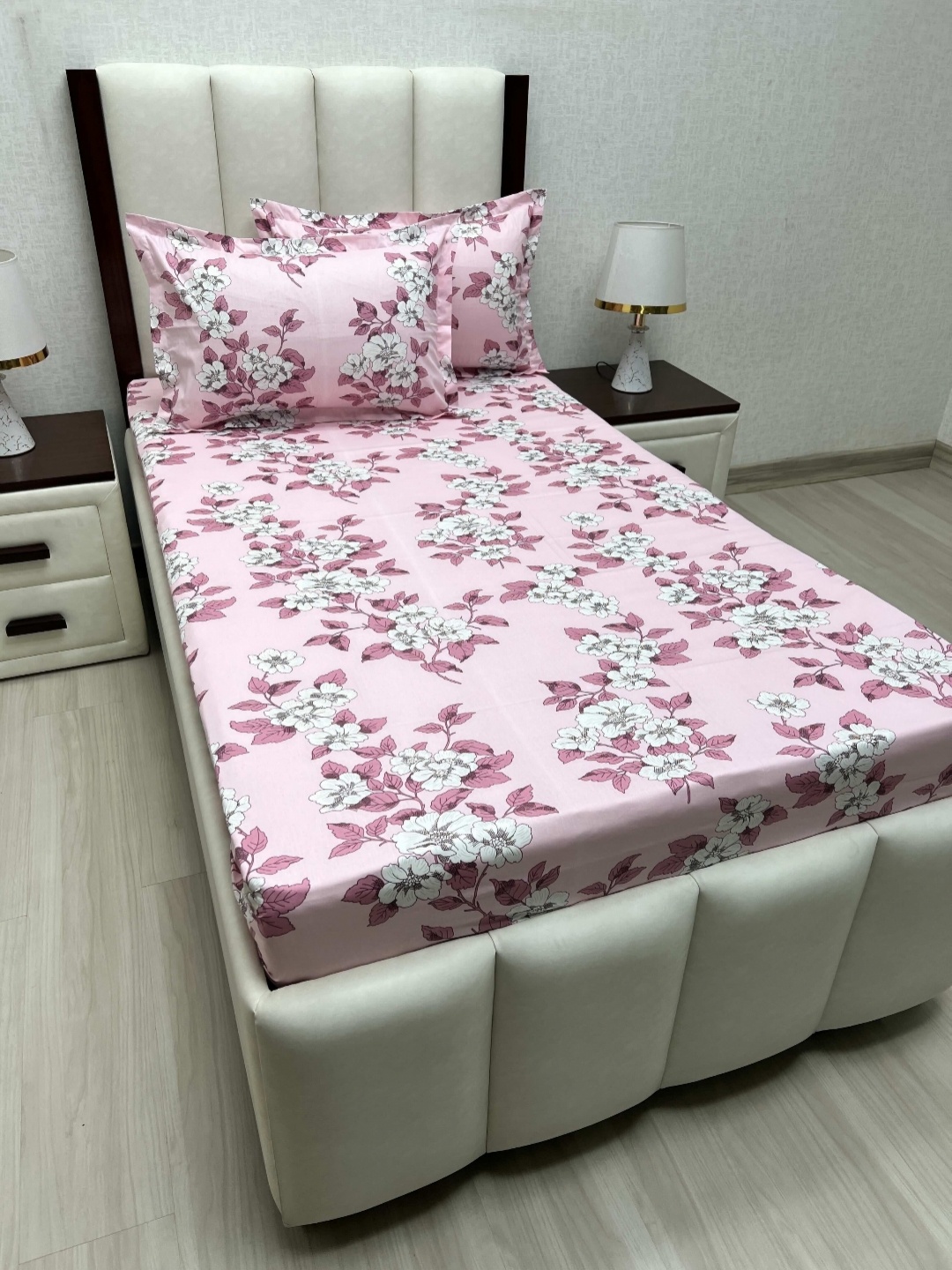 

Pure Decor Cotton Single Bed Size Bedsheet With 2 Pillow Covers 1.73m X 2.36m, Pink