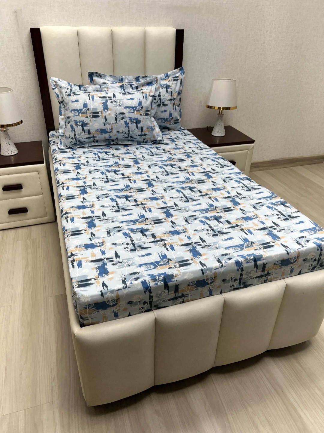 

Pure Decor Cotton Single Bed Size Bedsheet With 2 Pillow Covers 1.73m X 2.36m, Blue
