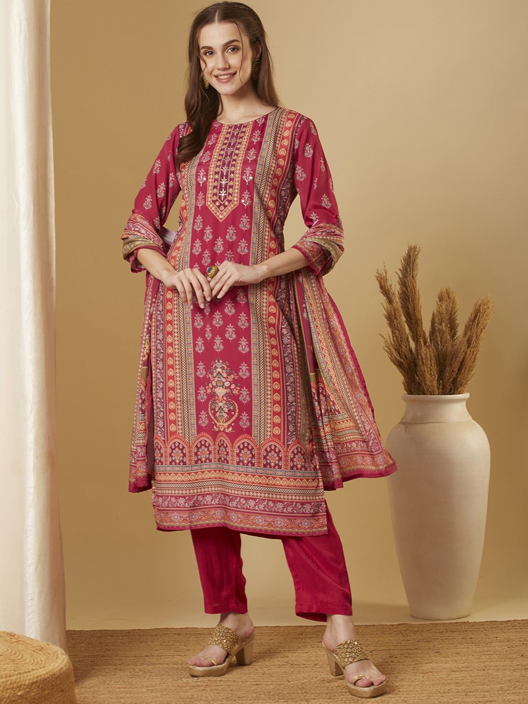 

FASHOR Ethnic Motifs Printed Mirror Work Straight Kurta With Trouser & Dupatta, Pink