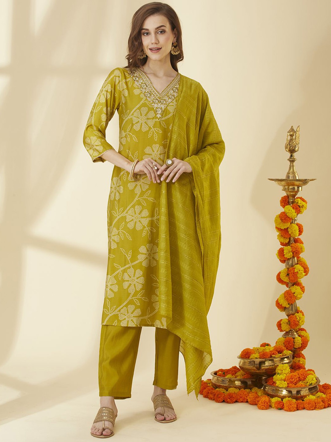 

FASHOR Floral Printed V-Neck Muslin Silk Straight Kurta With Trouser & Dupatta, Lime green