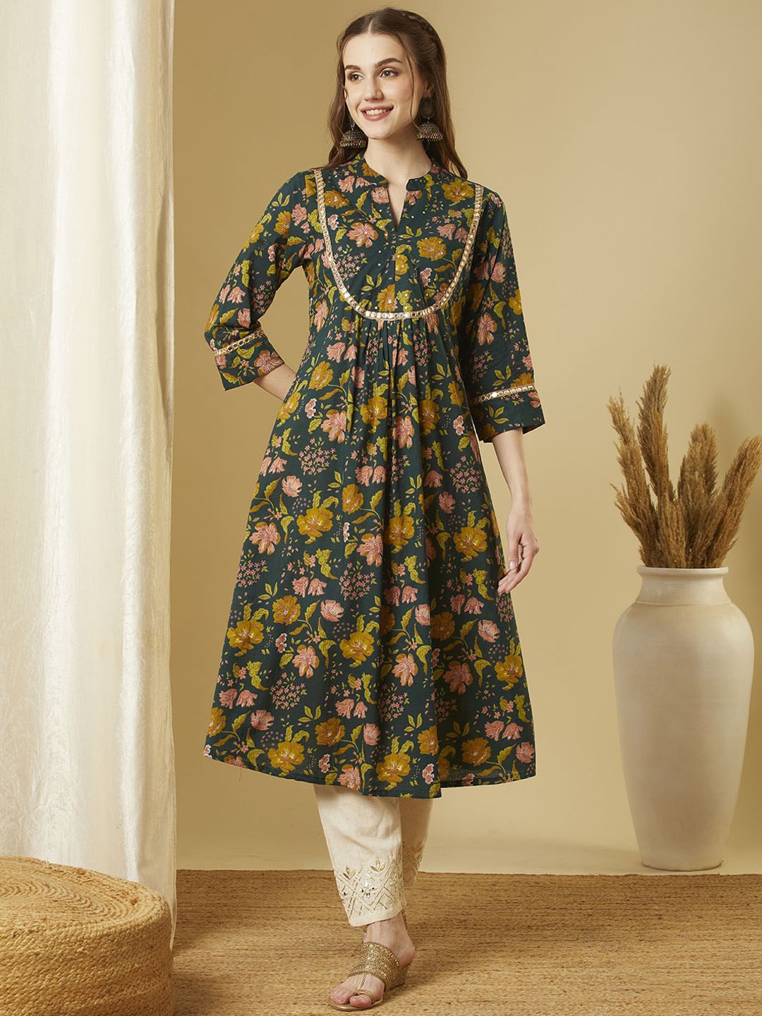 

FASHOR Floral Printed Gotta Patti Mandarin Collar Pure Cotton A-Line Kurta, Green
