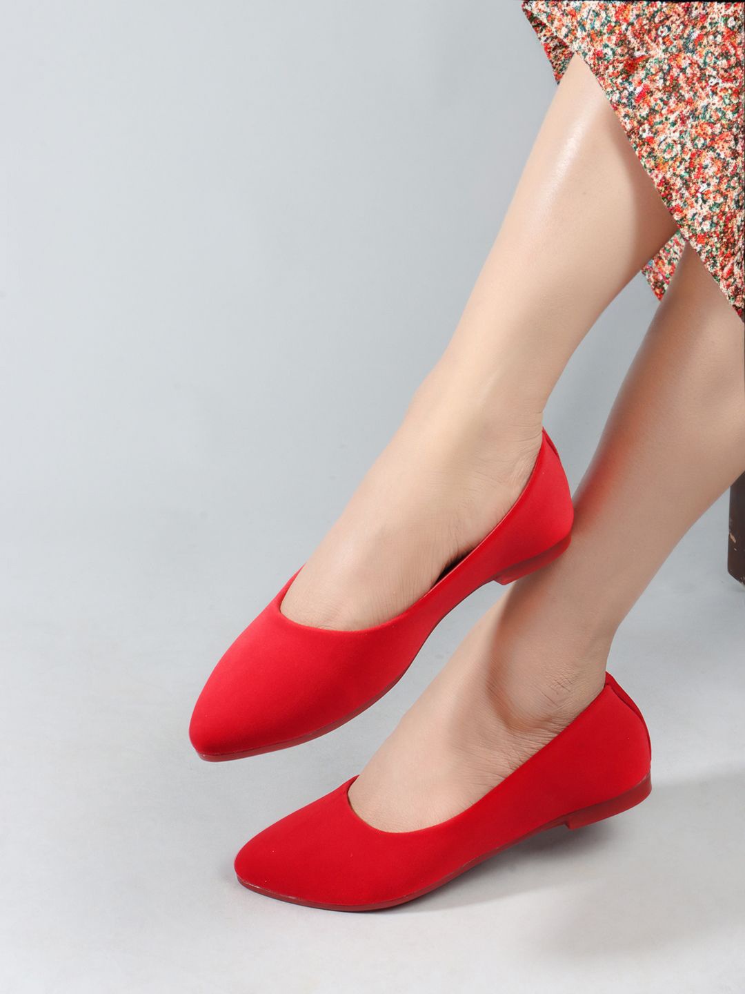 

DressBerry Women Textured Ballerinas Flats, Red