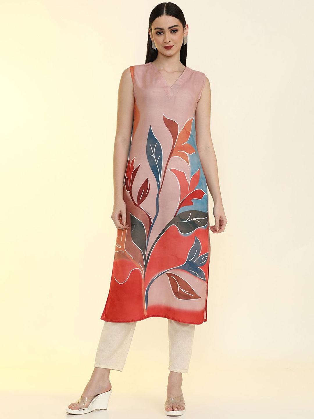 

Jaipur Kurti Floral Printed Straight Kurta, Nude