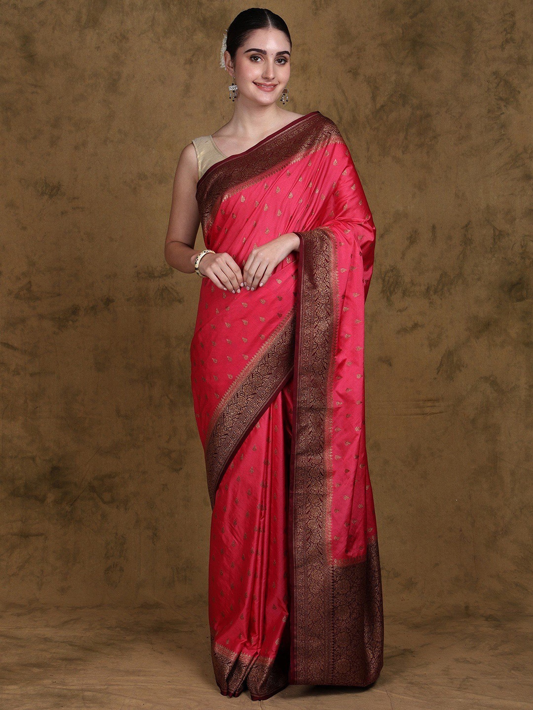 

Exotic India Banarasi Saree with Zari Woven Bootis and Floral Vine Contrast Border-Pallu, Pink